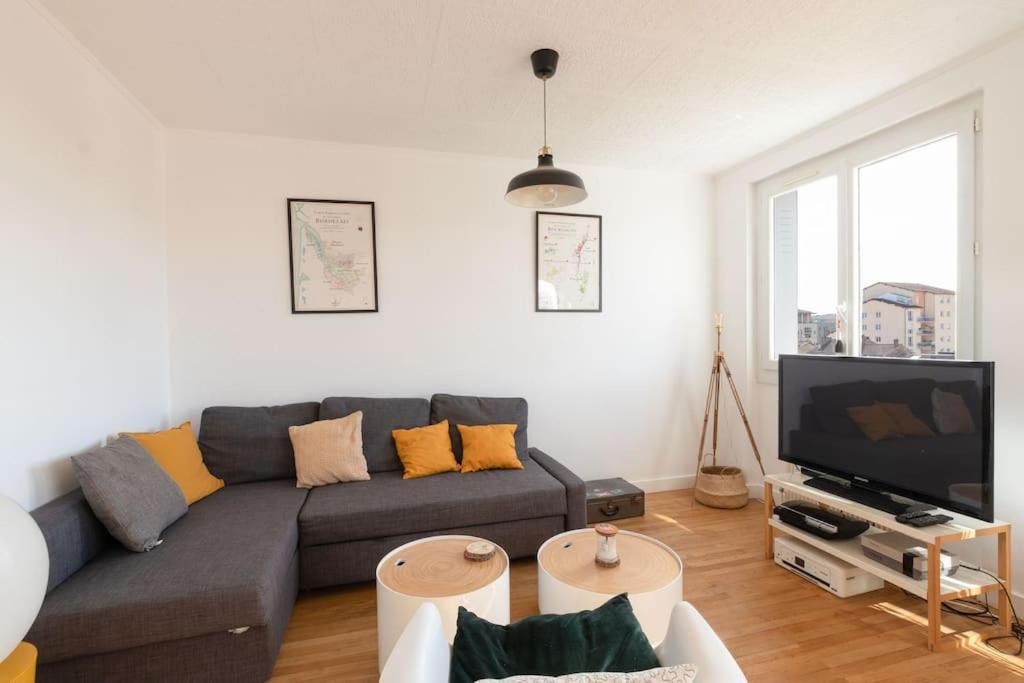 Cabana & Grand Appartement Cosy - Parking & Balcon Villefranche-sur-Saône Extérieur photo